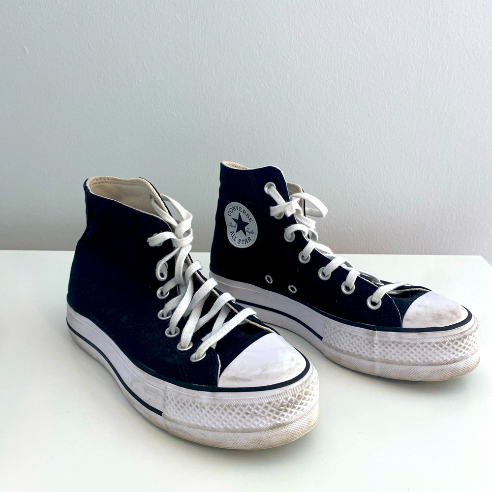 Platform converse